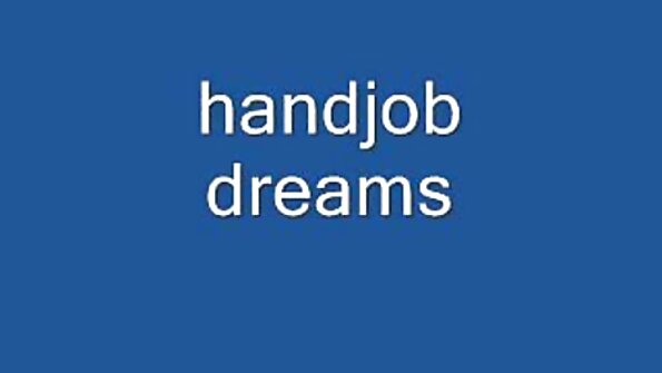 Vampir-MILF mit Tattoos zeigt ihre BJ-Fähigkeiten